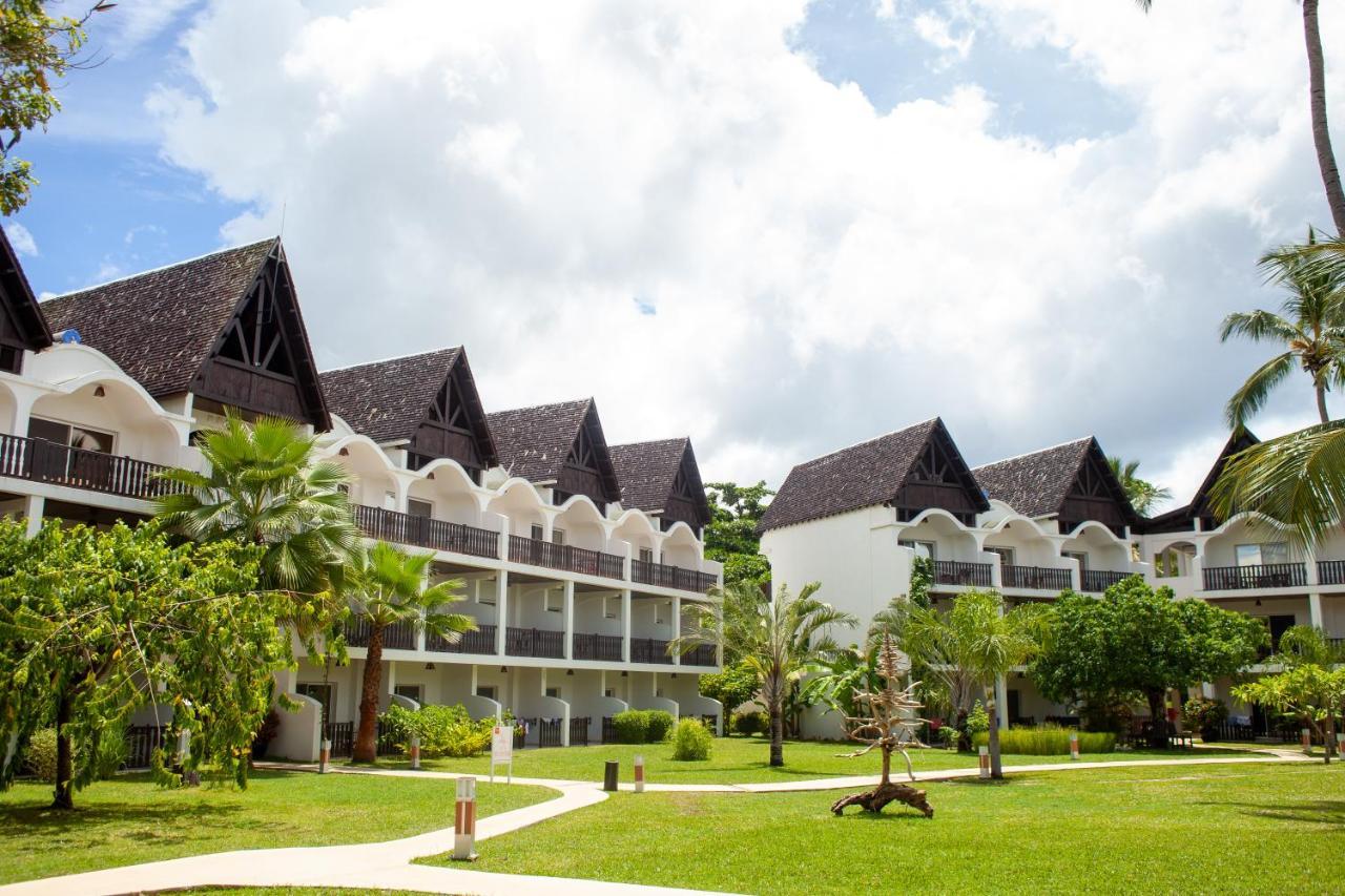 Royal Beach Hotel Ambatoloaka  Esterno foto