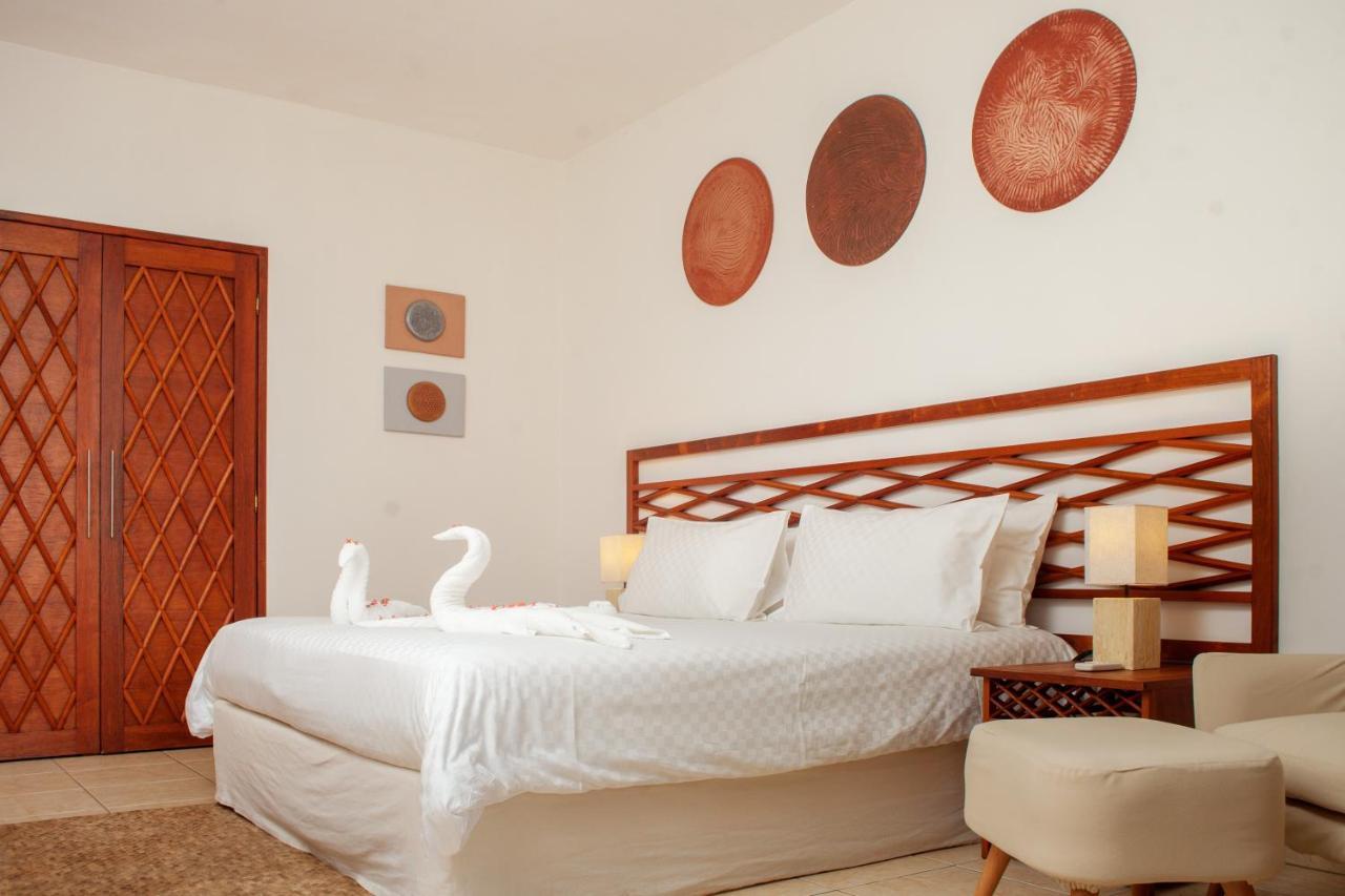 Royal Beach Hotel Ambatoloaka  Esterno foto