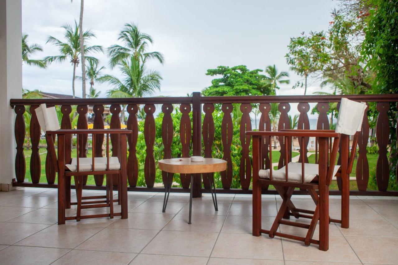 Royal Beach Hotel Ambatoloaka  Esterno foto