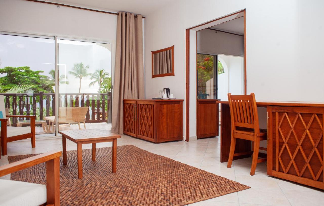 Royal Beach Hotel Ambatoloaka  Esterno foto